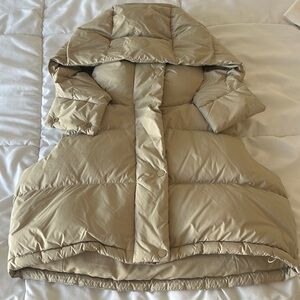 Lululemon puffer vest